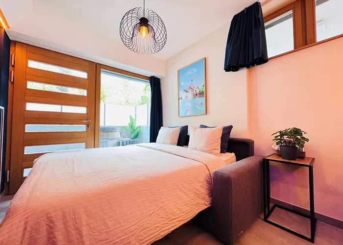 Close To & Chillon Castle, New & Comfortable Apartament Veytaux