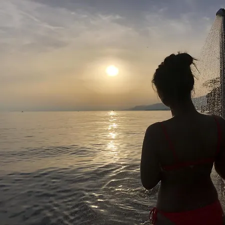 Close To & Chillon Castle, New & Comfortable *